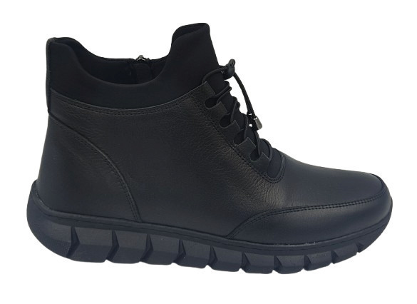 Pyramis Δερμάτινα Γυναικεία Μποτάκια με Πλατφόρμα Μαύρα